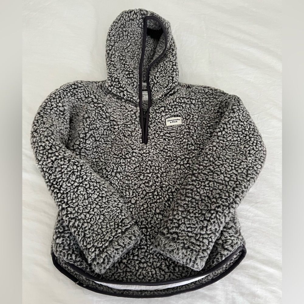 Abercrombie Kids Sherpa Pullover Hoodie gray size 11/12 kids